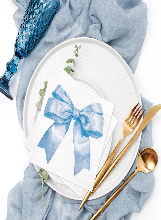 JarThenaAMCS مناديل ورقية زرقاء مزينة بفيونكة من JarThenaAMCS، 100 قطعة، للاستخدام مرة واحدة، مثالية لحفلات الغداء وأعياد الميلاد وحفلات استقبال المولود الجديد وحفلات توديع العزوبية. - Image 4